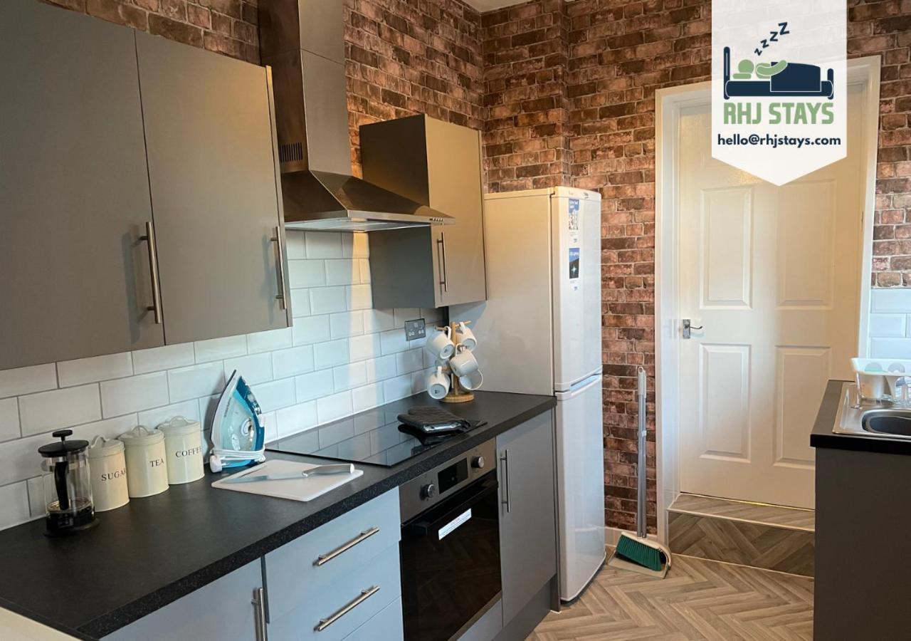 Howe - Newly Refurbished 2 Bedroom Flat Free Parking Gateshead Exterior foto